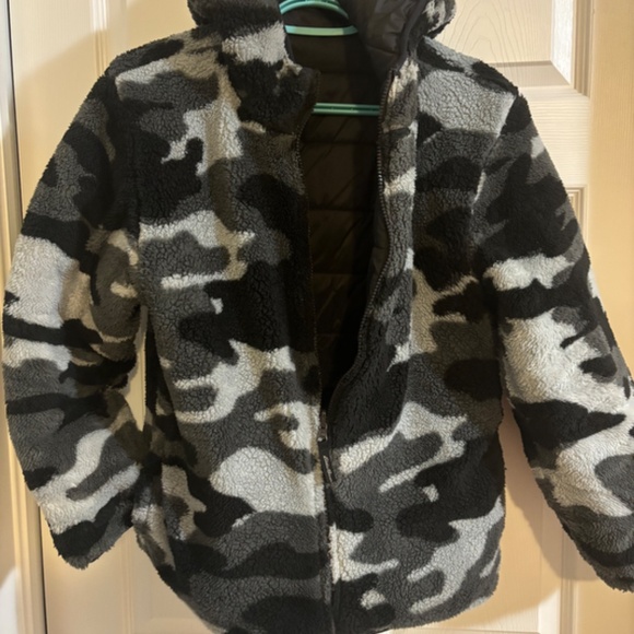 Eddie Bauer youth boys reversible fall puffer jacket - Picture 6 of 6